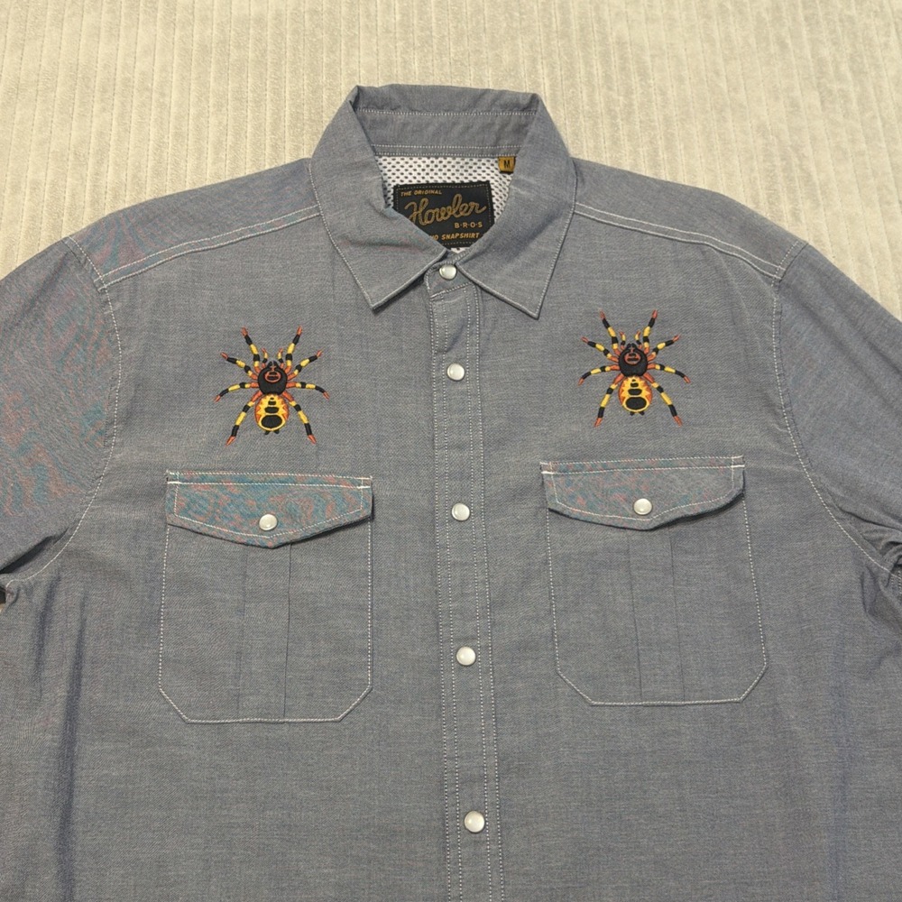 Howler Bros Gaucho Snapshirt Tarantulas Men's Medium Embroidered Spiders Western - Picture 4 of 10